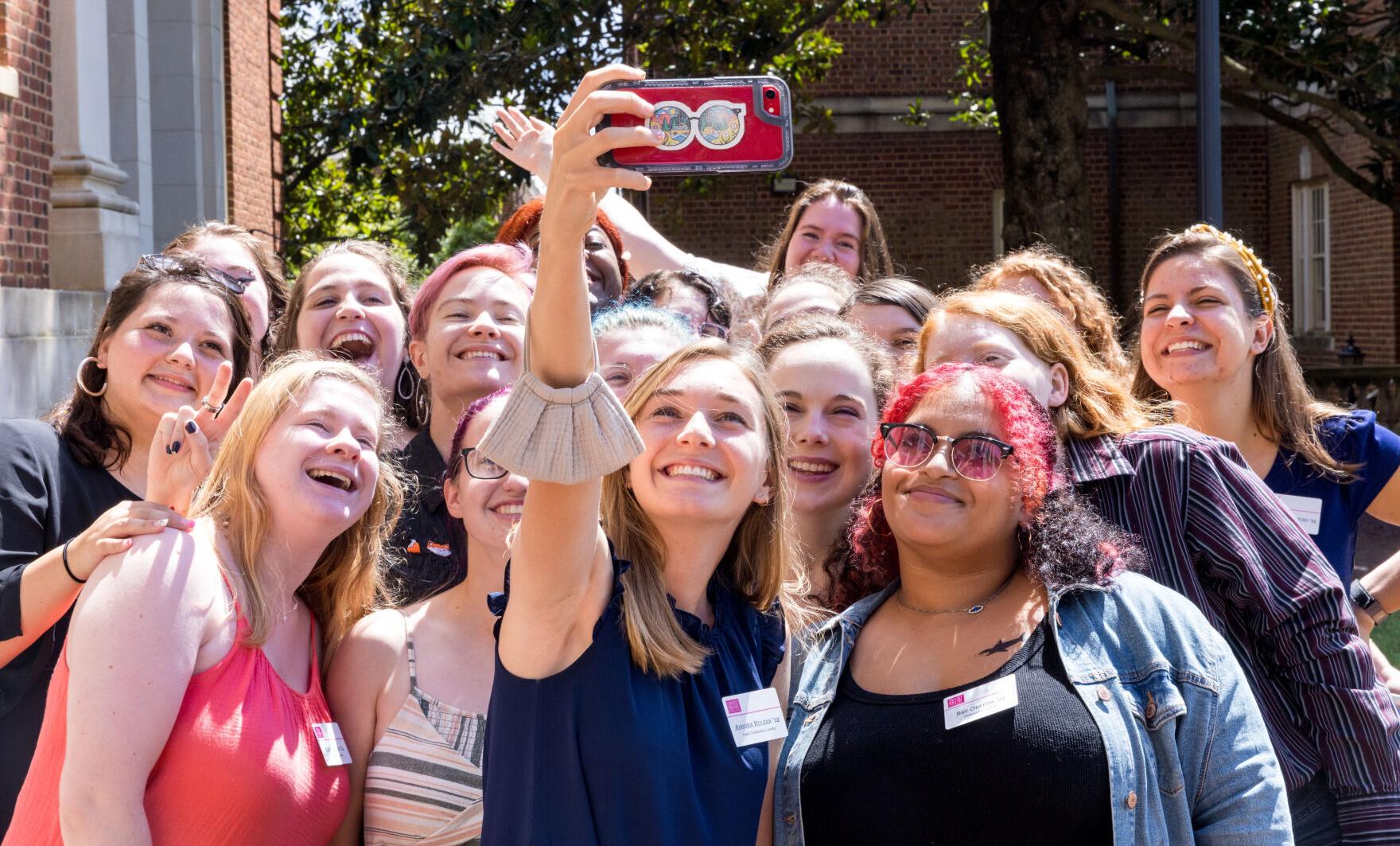 20210818StudentLifeOrientationLeaders07.jpg